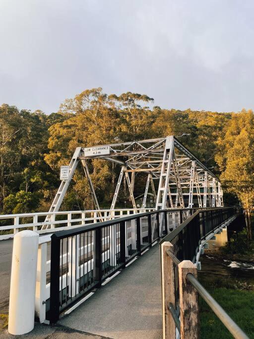 Harrys House Warburton - Peaceful Riverside Cottage In The Perfect Location Buitenkant foto