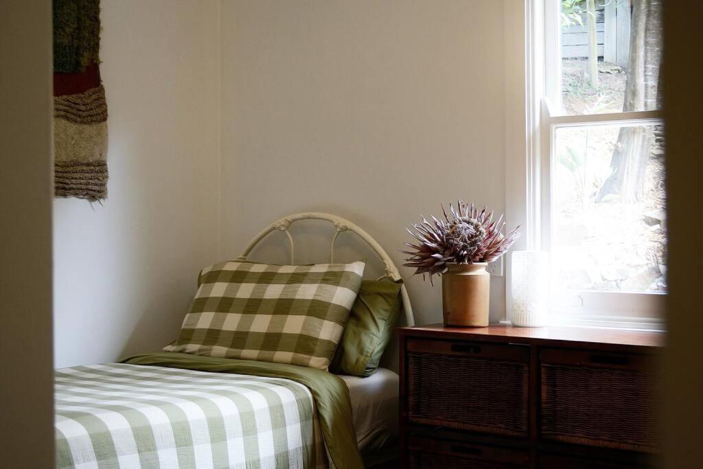 Harrys House Warburton - Peaceful Riverside Cottage In The Perfect Location Buitenkant foto