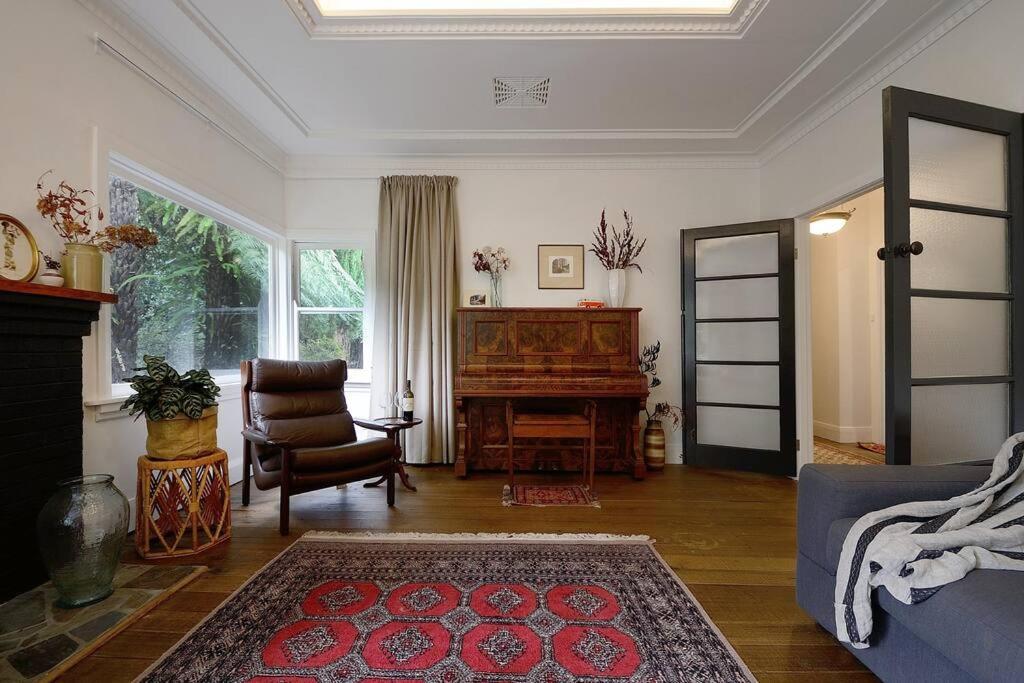 Harrys House Warburton - Peaceful Riverside Cottage In The Perfect Location Buitenkant foto