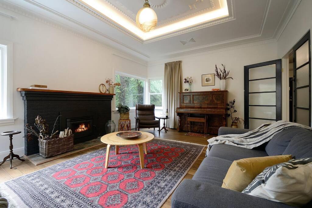 Harrys House Warburton - Peaceful Riverside Cottage In The Perfect Location Buitenkant foto